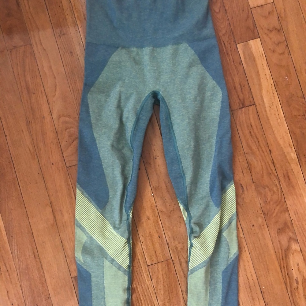 LNDR x SOULCYCLE leggings